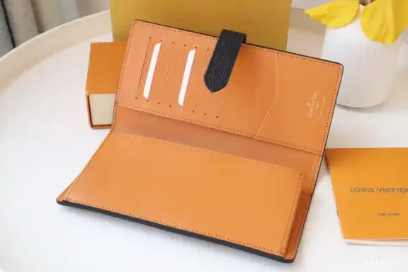 WALLET VERTICAL LOUIS VUITTON 0423